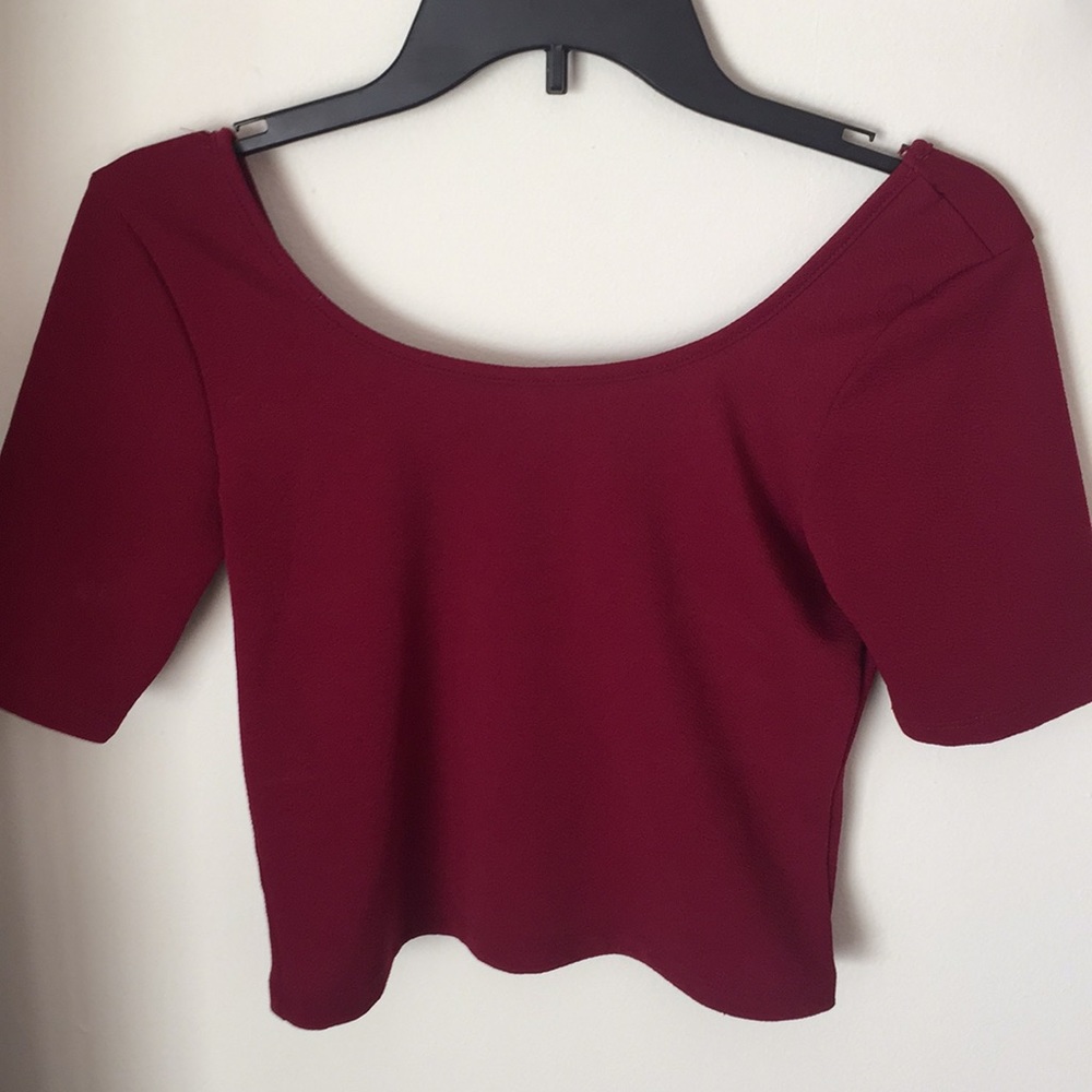 Wine red short sleeve crop top